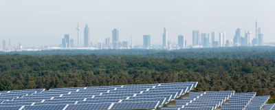 Solarfeld Skyline Frankfurt
